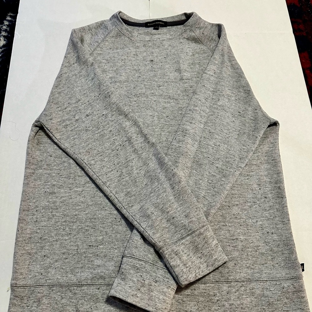 Banana Republic Light Gray Crew Neck Sweatshirt | Size L | Minimalist Soft